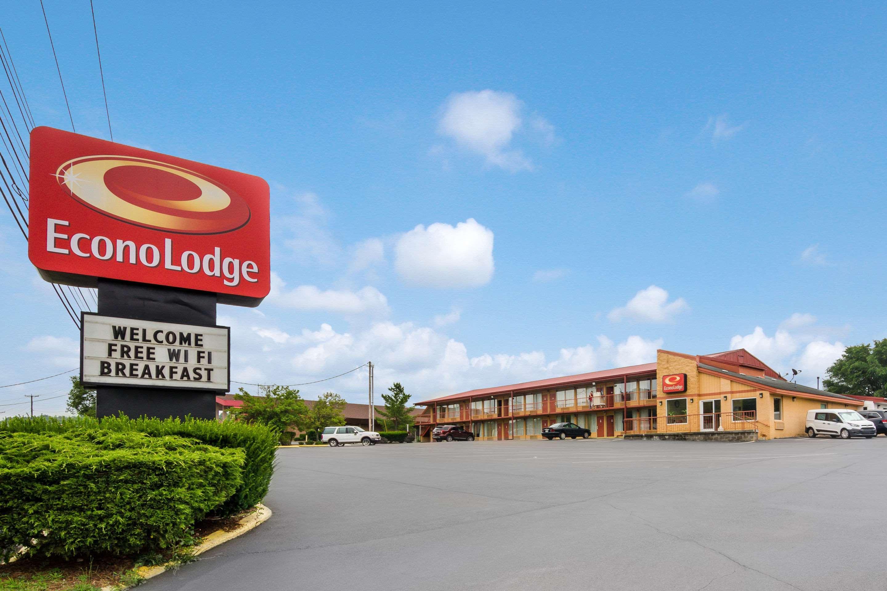 Econo Lodge Marion I-81 Exteriör bild