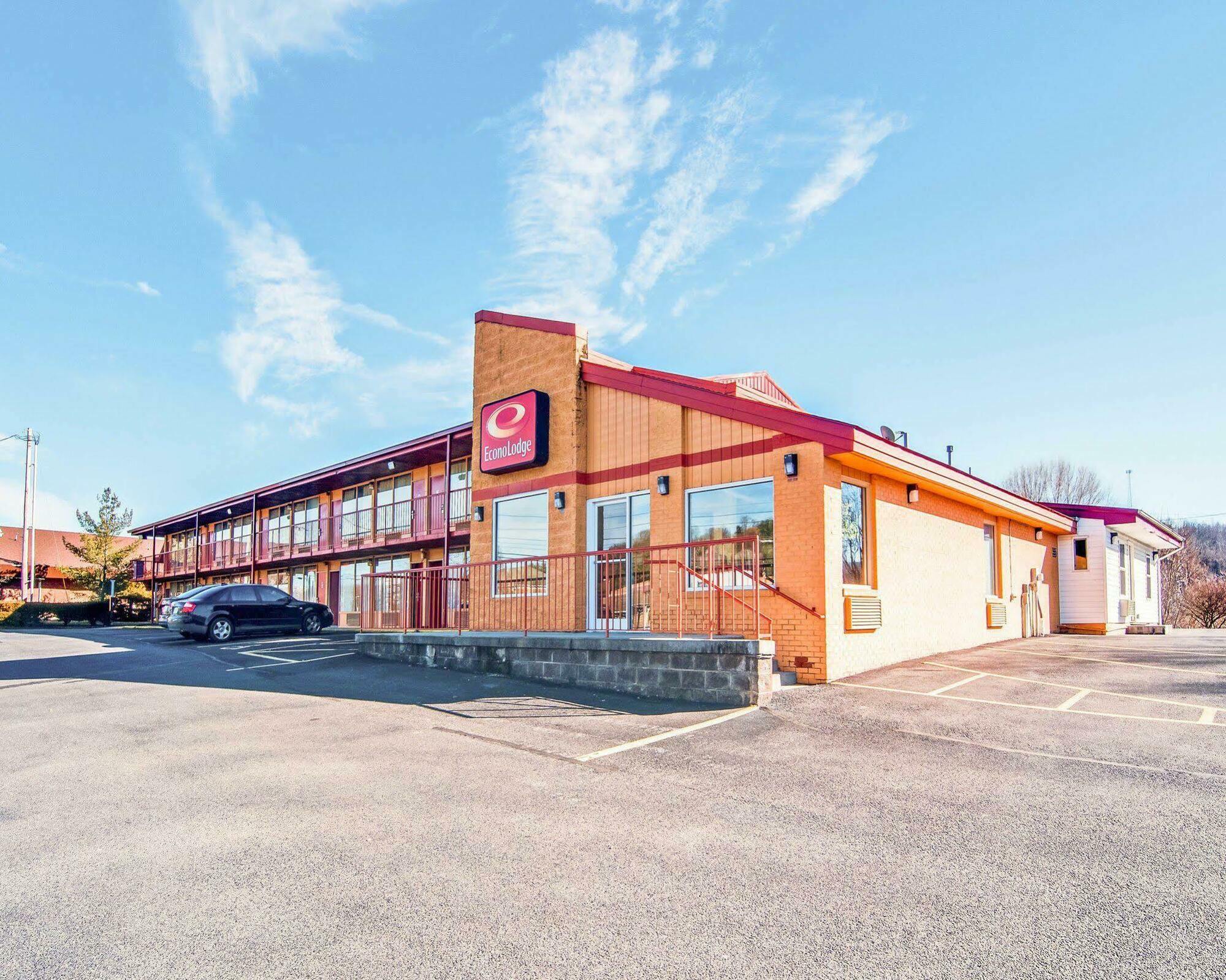Econo Lodge Marion I-81 Exteriör bild
